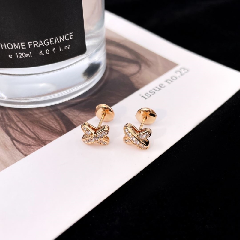 CHAUMET